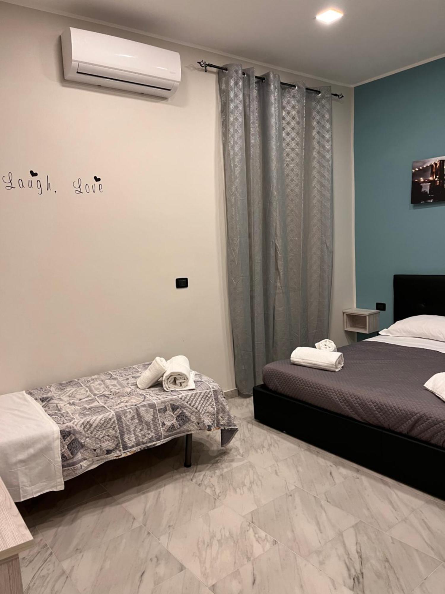 Oceania Hotels Napoli Exterior foto